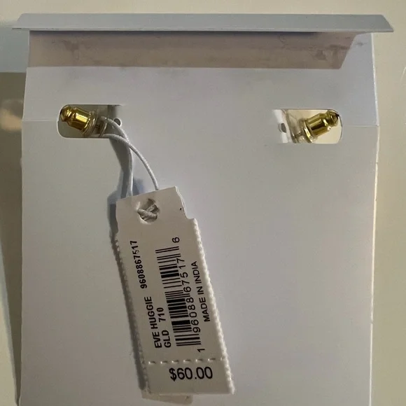 NWT Kendra Scott Gold Eve Huggie Earrings - Picture 4 of 4